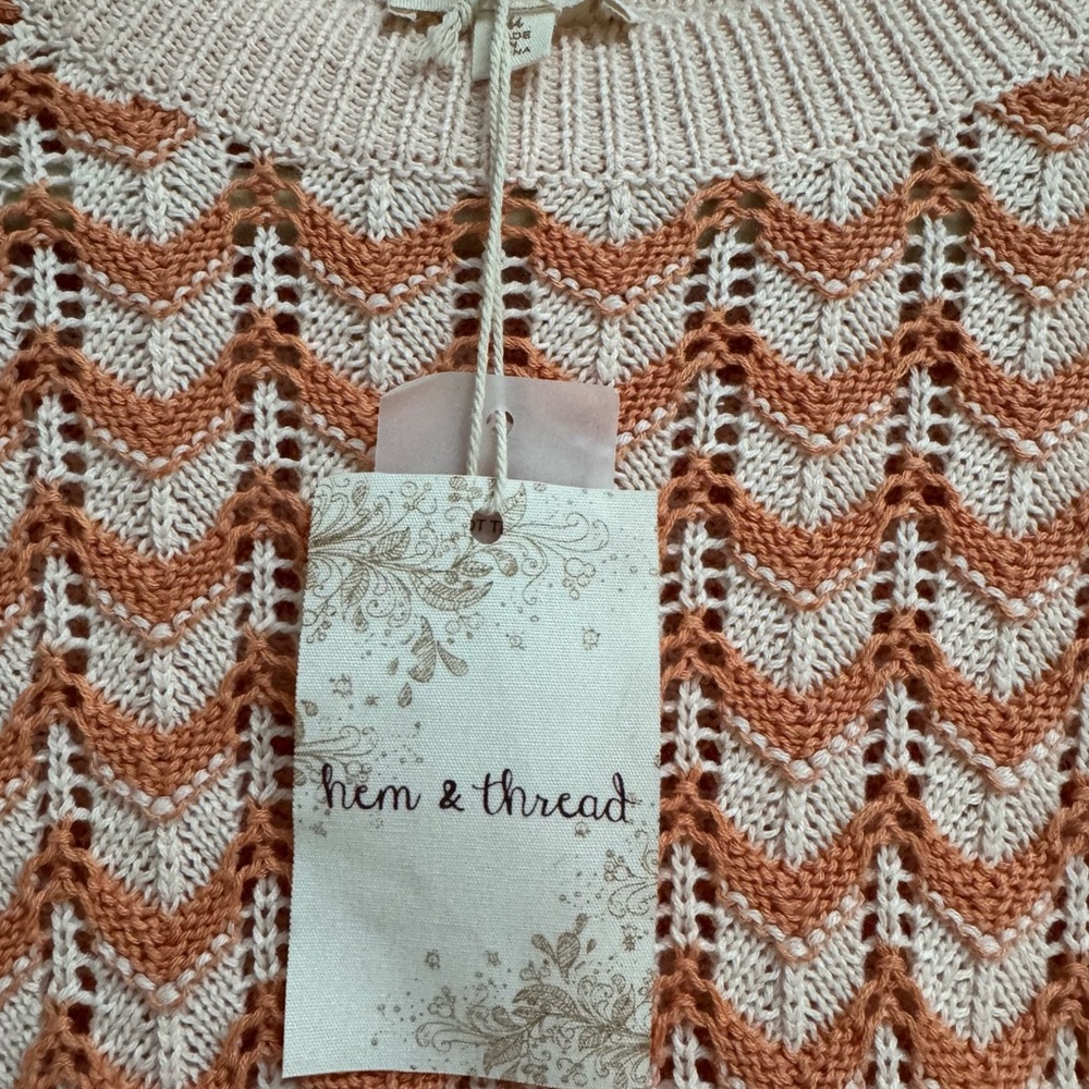 NWT Hem & Thread Orange and Light Pink Zigzag Sweater Size Medium - Picture 4 of 7